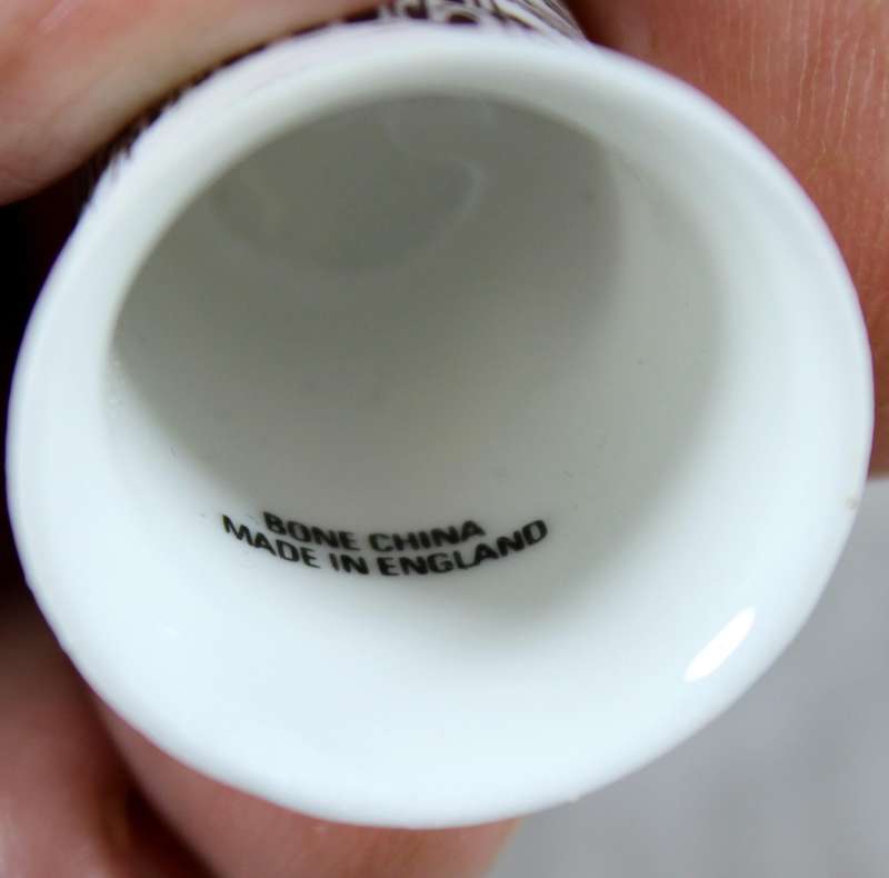 Bone China thimble - Tewkesbury Abbey