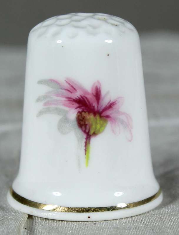 Bone China thimble - Pink flowers