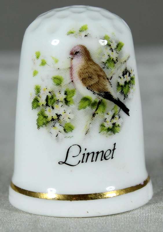 Bone China thimble - Linnet