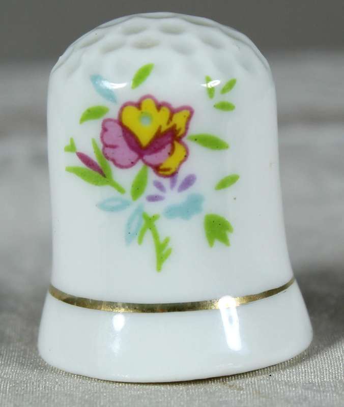 Bone China thimble - Berlin