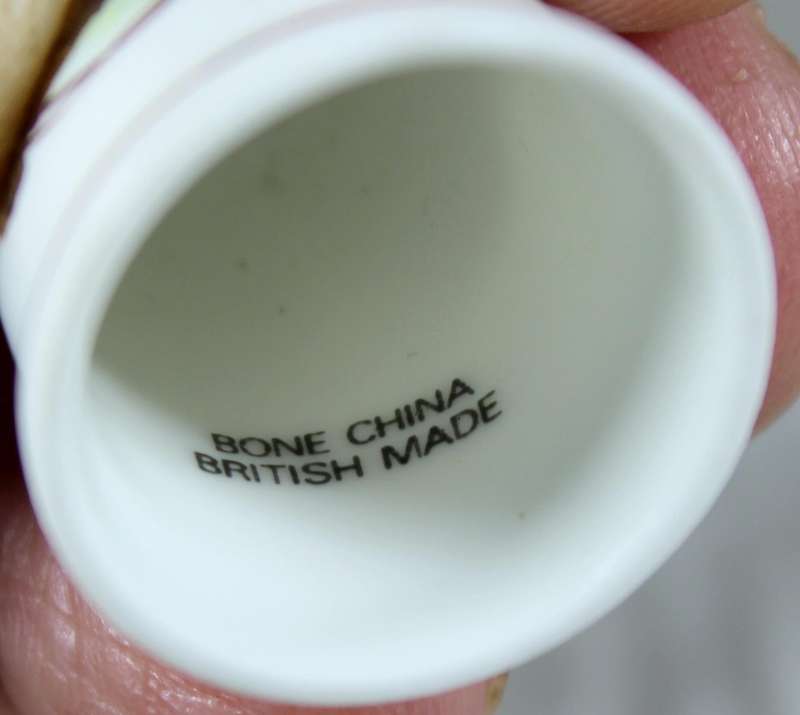 Bone China thimble - Horse
