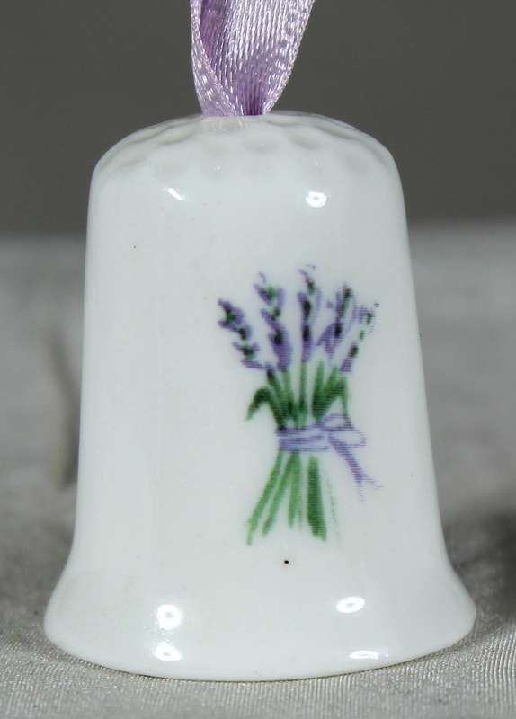Bone China thimble - Flower arrangement with purple lace