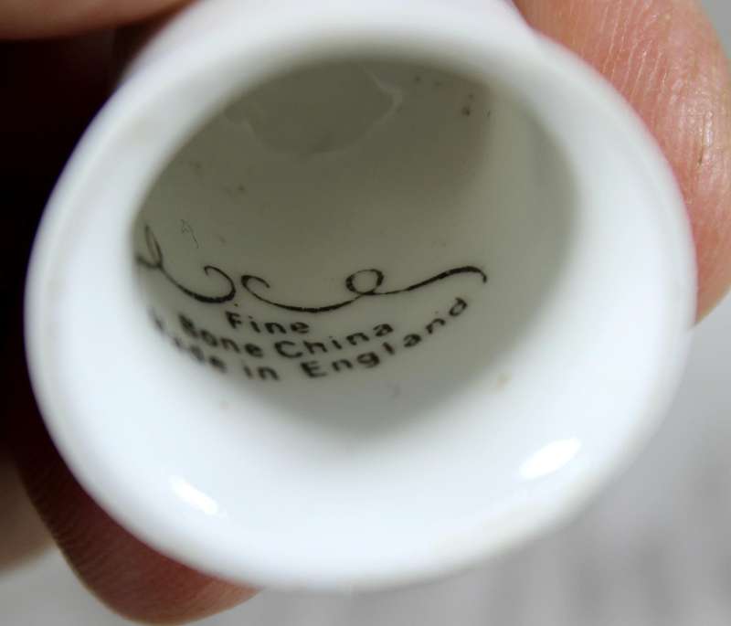 Bone China thimble - Blackpool