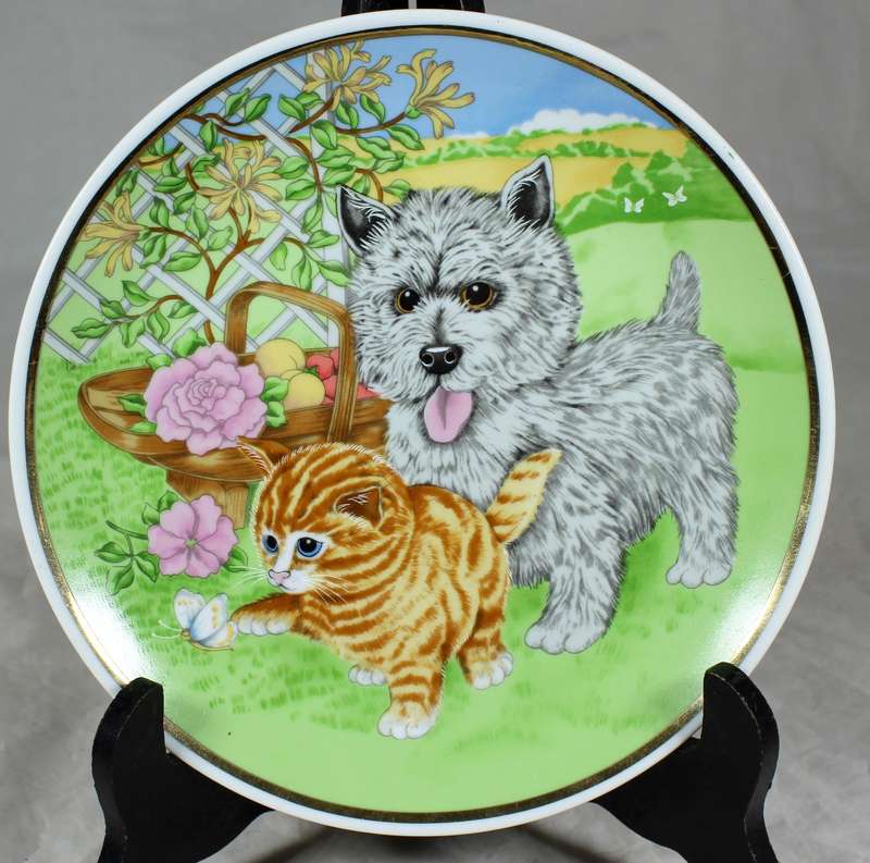 Avon - dog & kitty display plate