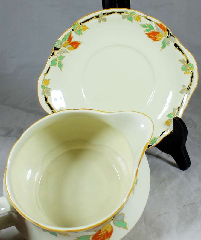 Alfred Meaken - gravy boat & saucer