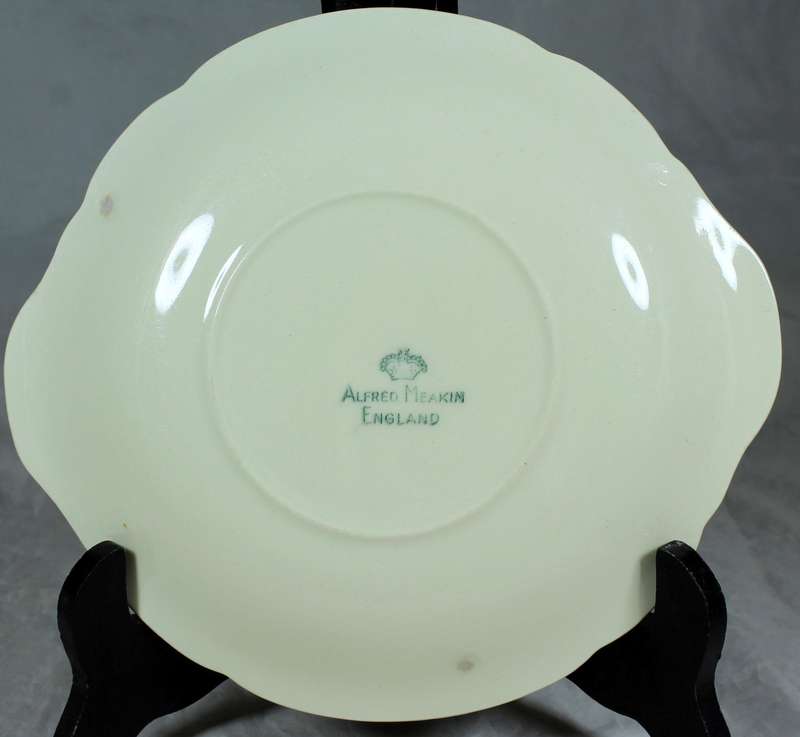 Alfred Meaken - gravy boat & saucer