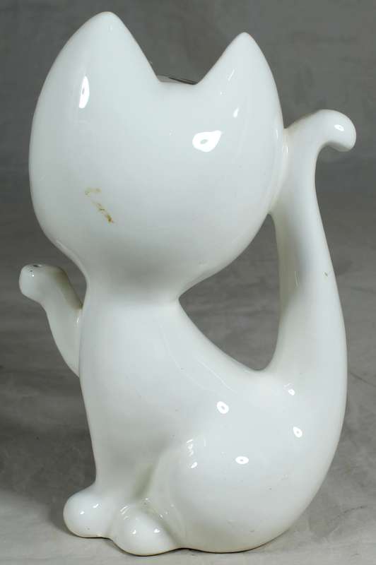 Porcelain Kitty