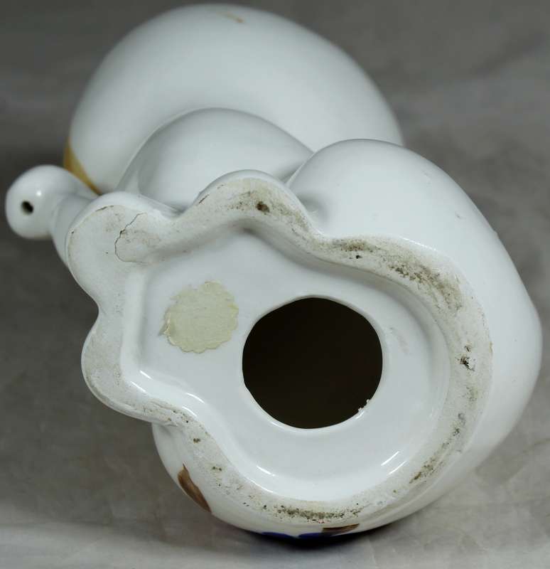 Porcelain Kitty