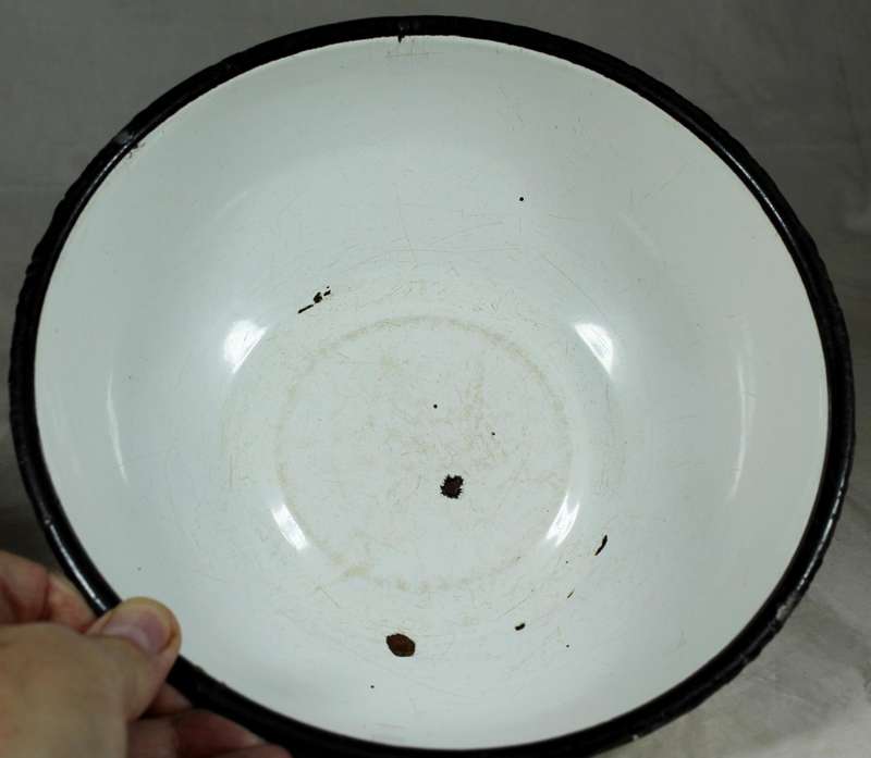 Pair of white enamel bowls