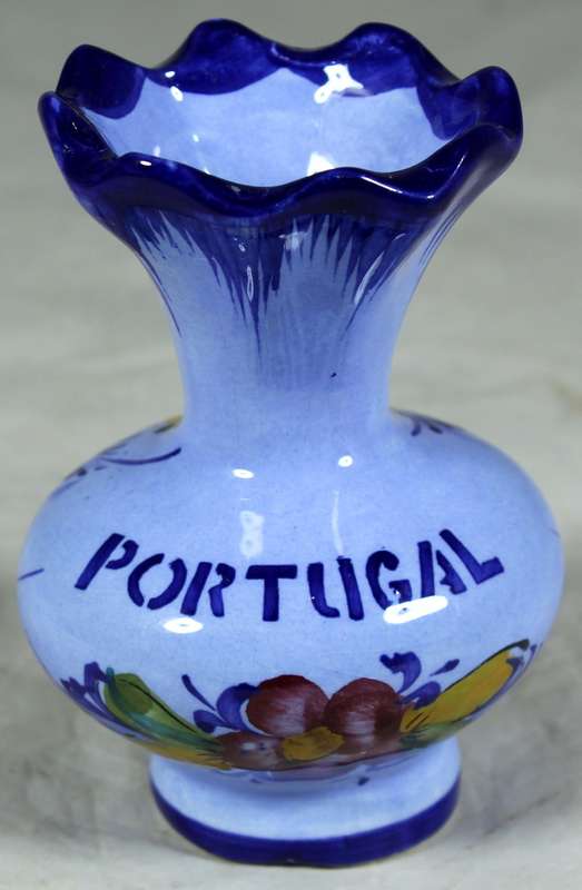 Small Portugal posy vase