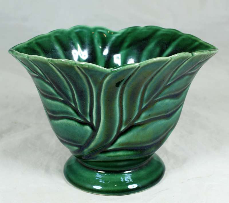 Drostday green vase