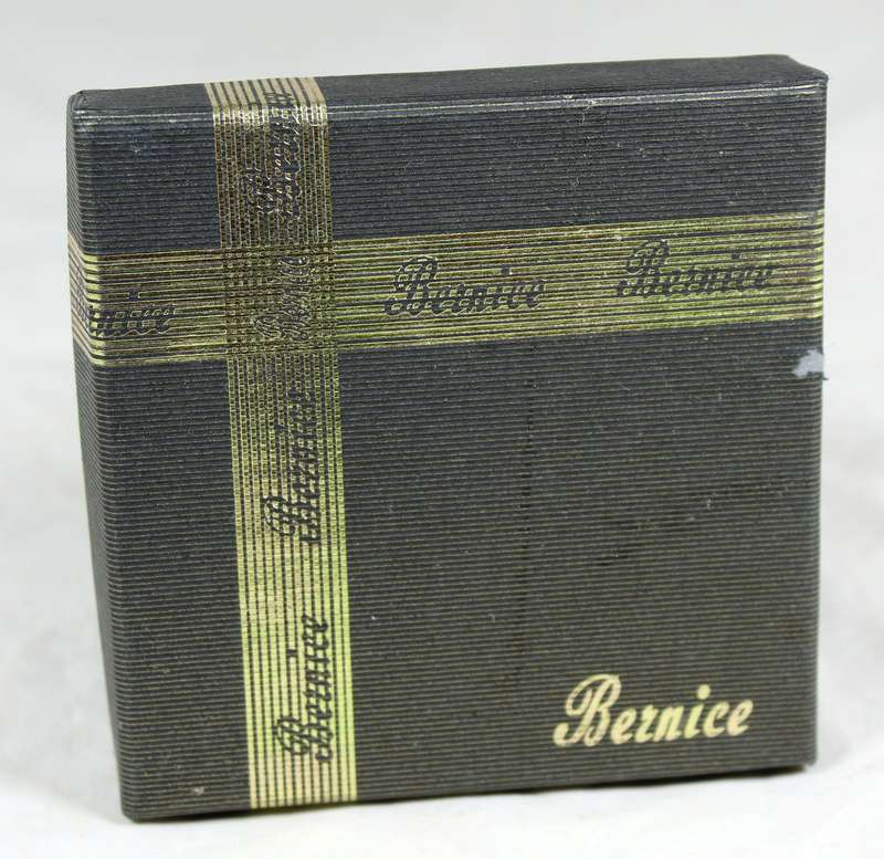 Bernice embezzled dome pocket mirror in box - green