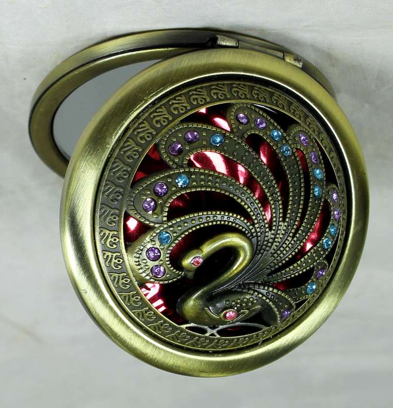 Bernice embezzled dome pocket mirror in box - red