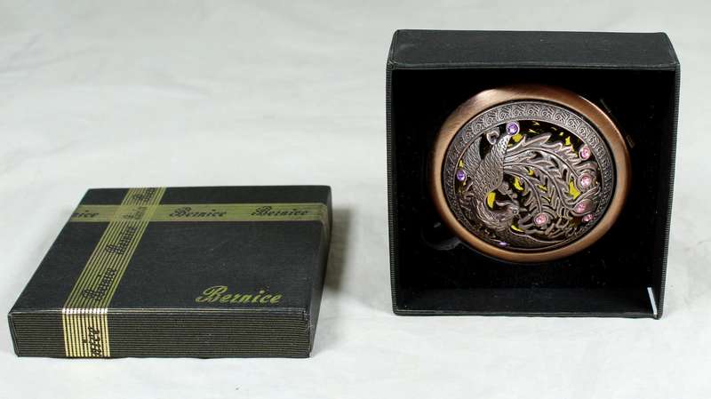 Bernice embezzled dome pocket mirror in box - gold