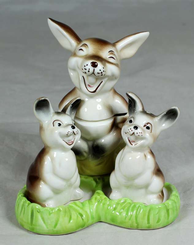 Porcelain rabbit condiment set