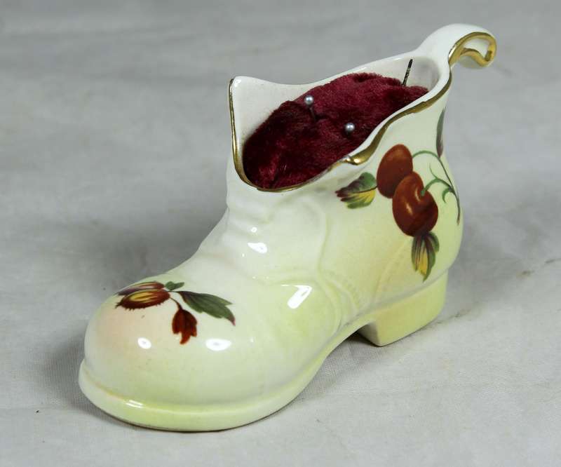 Royal Worcester - Palissy shoe pin cushion holder