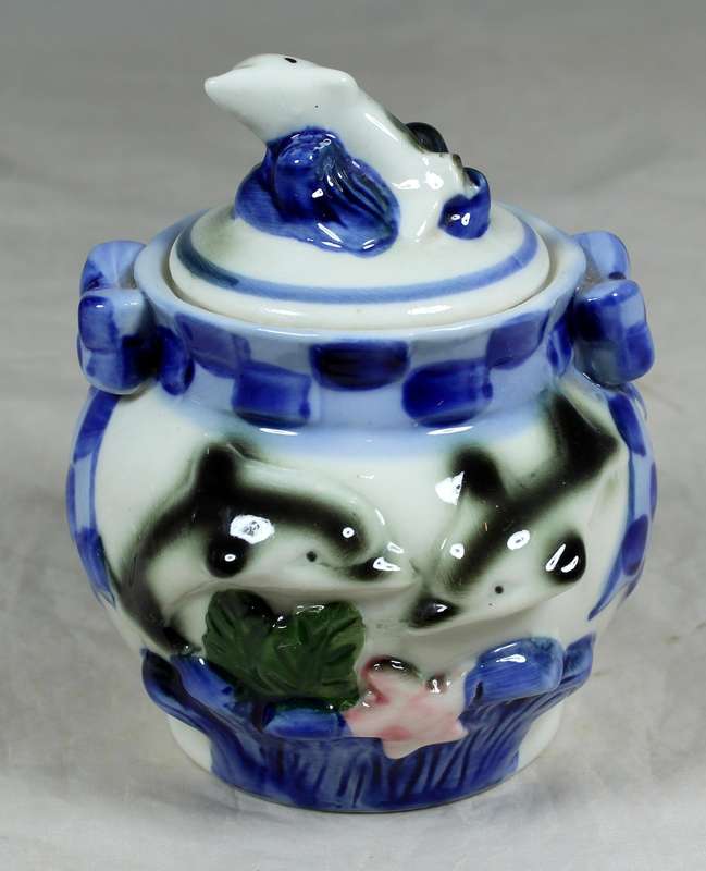 Porcelain lidded bowl with dolphins