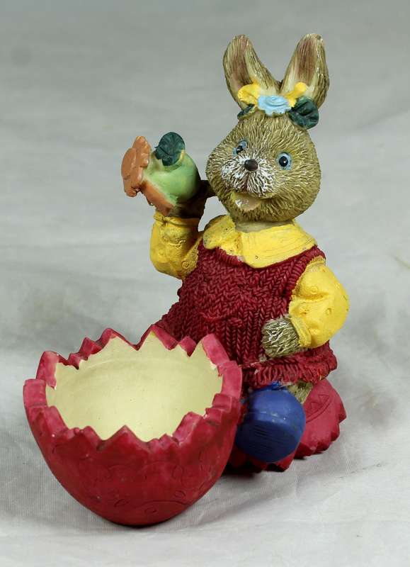 Bunny egg holder