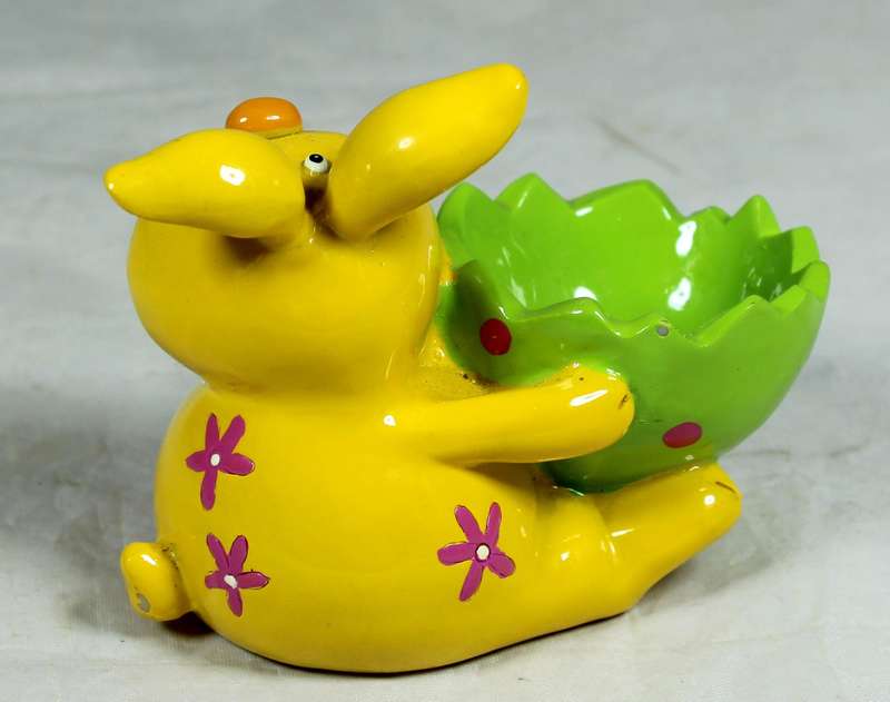 Funky bunny egg holder