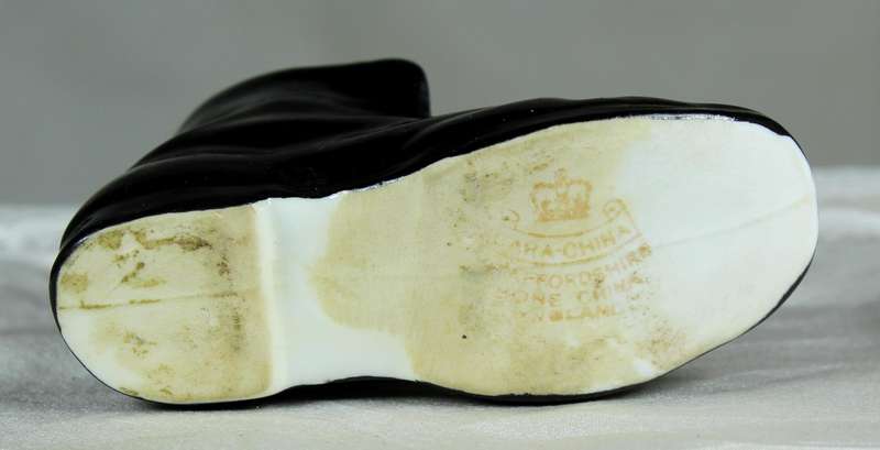 Small porcelain Staffordshire shoe with rose
