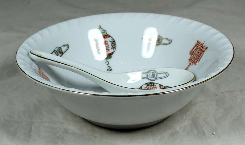 Taiwan bowl with symbols plus spoon