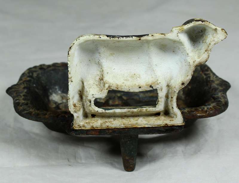 Cast metal cow soap dish