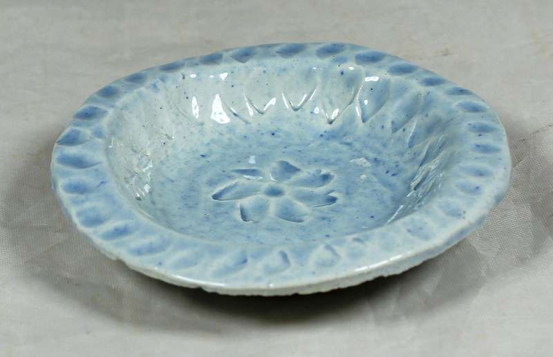Ceramic trinket bowl