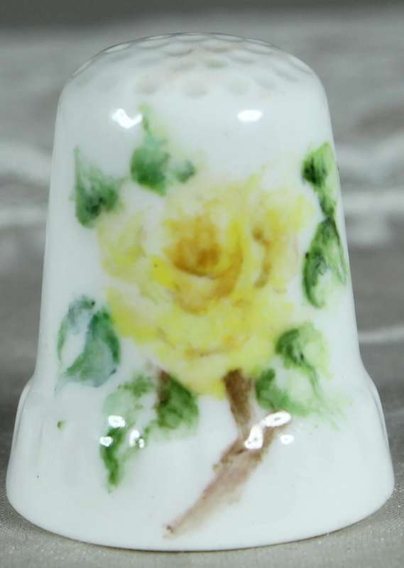 Bone China thimble - Yellow flower hand painted by Iren Glendinning