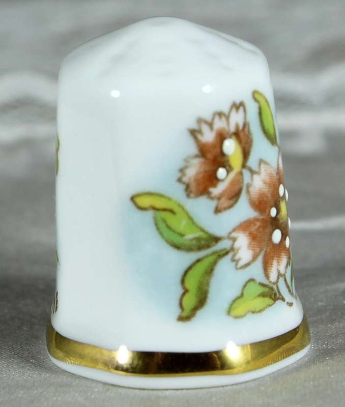 Bone China thimble - Memories of Spring - Longton Hall