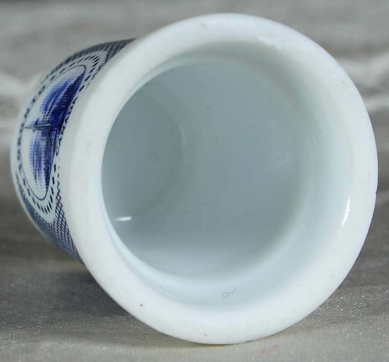 Bone China thimble - Toronto Canada