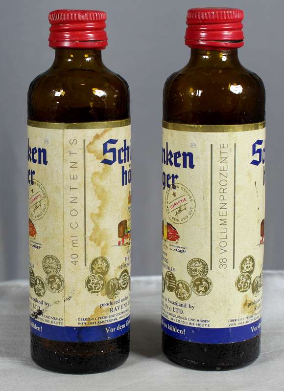 Empty liquor bottles - Pair of Schinker Hager
