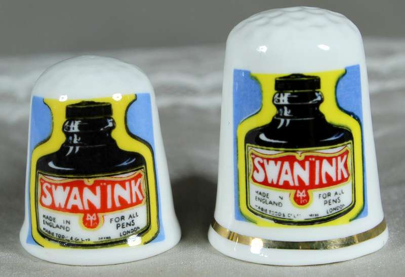 Bone China thimble - Advertising thimble - Pair of Swan Ink - Graduated - Craftware