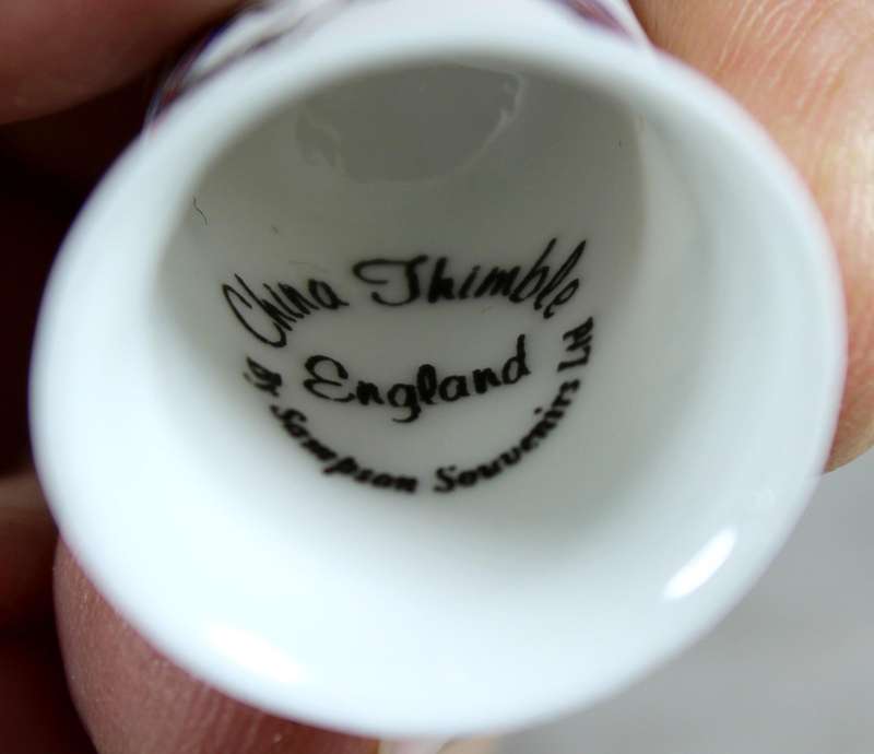Bone China thimble - victory in Europe VE day 50th anniversary - Sampson