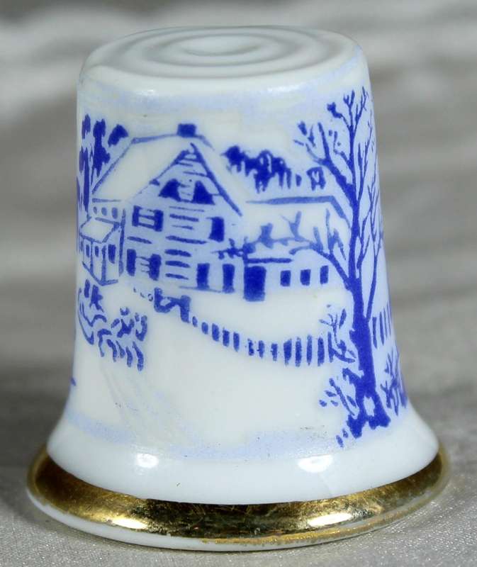 Bone China thimble - blue & white snow scene