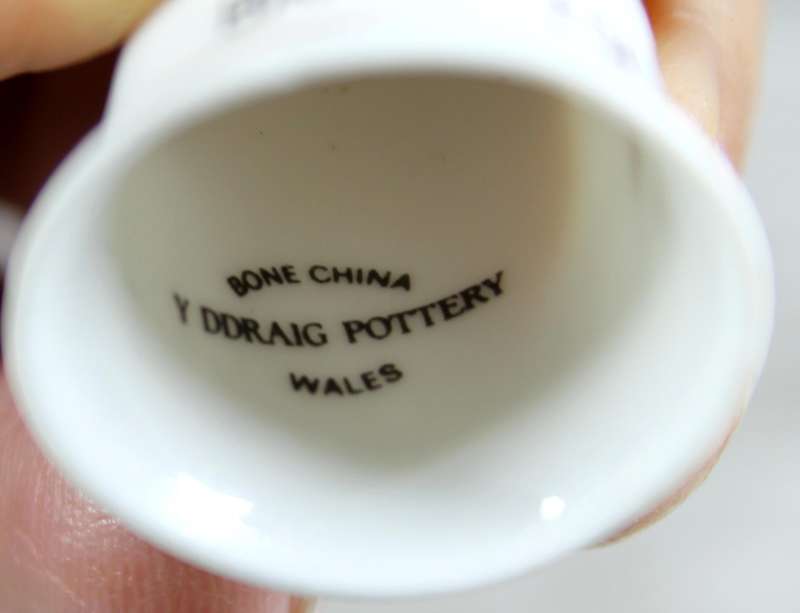 Bone China thimble - Barry Island - Y DDRAIG