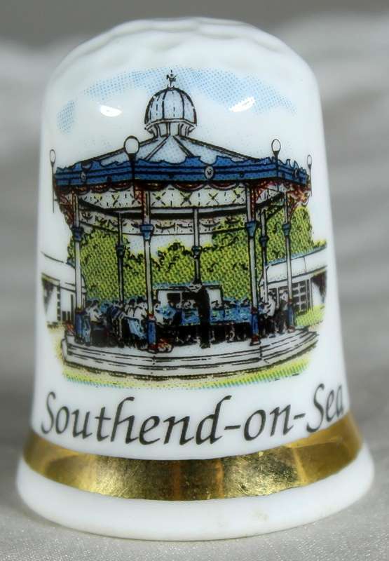 Bone China thimble - Southend on sea - GWP
