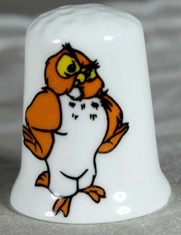 Bone China thimble - owl from Winnie the Pooh - Stoke-on-Trent