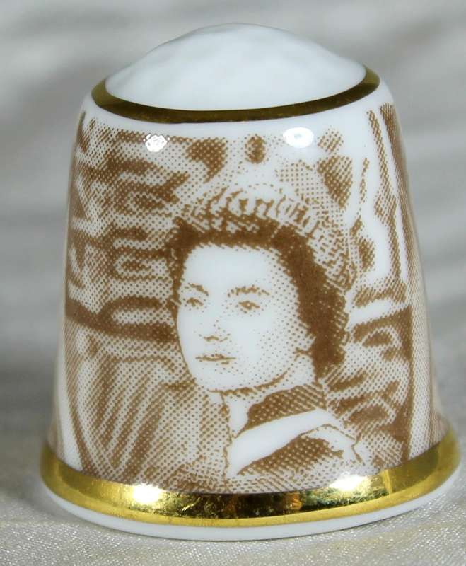 Bone China thimble - young Queen Elizabeth - Sutherland