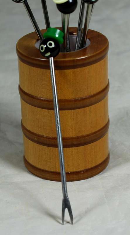10pc Chick pickle forks