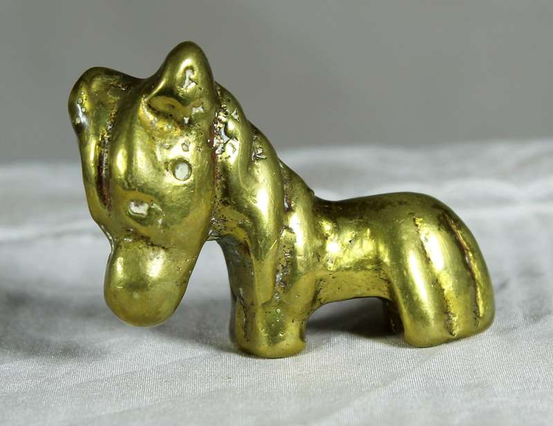Miniature brass - Pony
