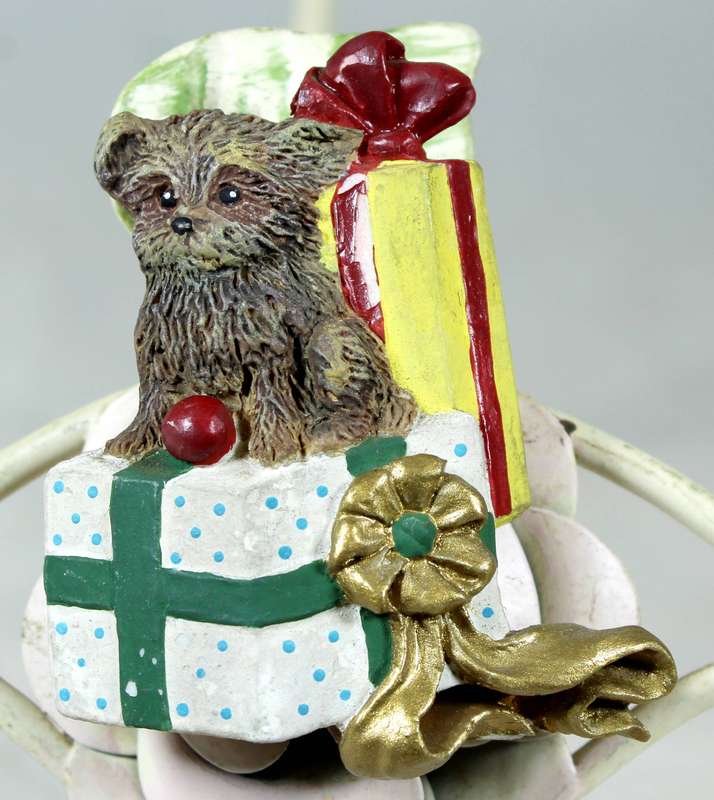 Fridge Magnet - Puppy with presents