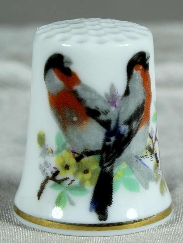 Bone China thimble - orange breasted birds