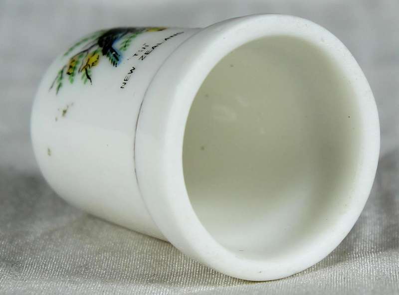 Bone China thimble - Tui - New Zealand - Kitty Buck