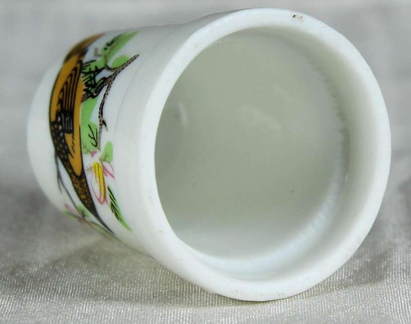 Bone China thimble - brown bird in a tree