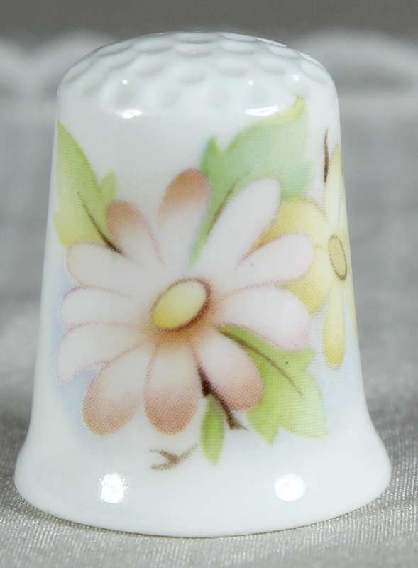 Bone China thimble - pastel colored flowers