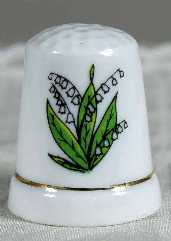 Bone China thimble - purple flowers