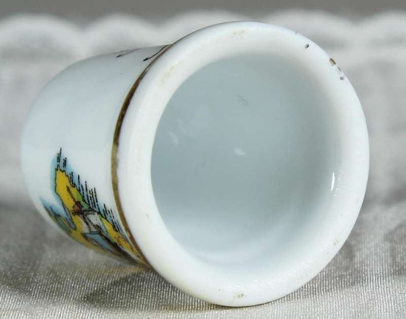 Bone China thimble - Recuerdo Mallorca