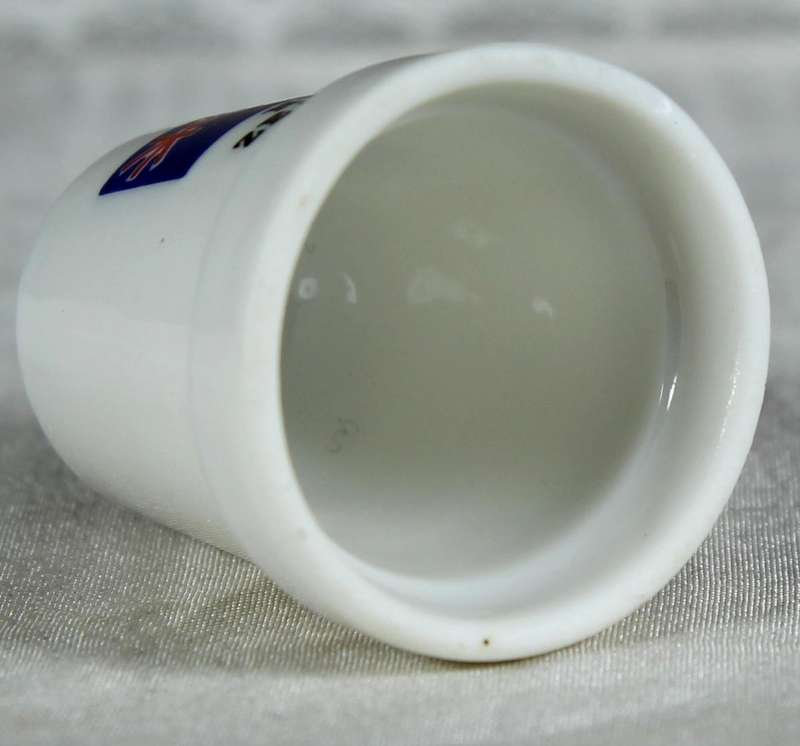 Bone China thimble - New Zealand