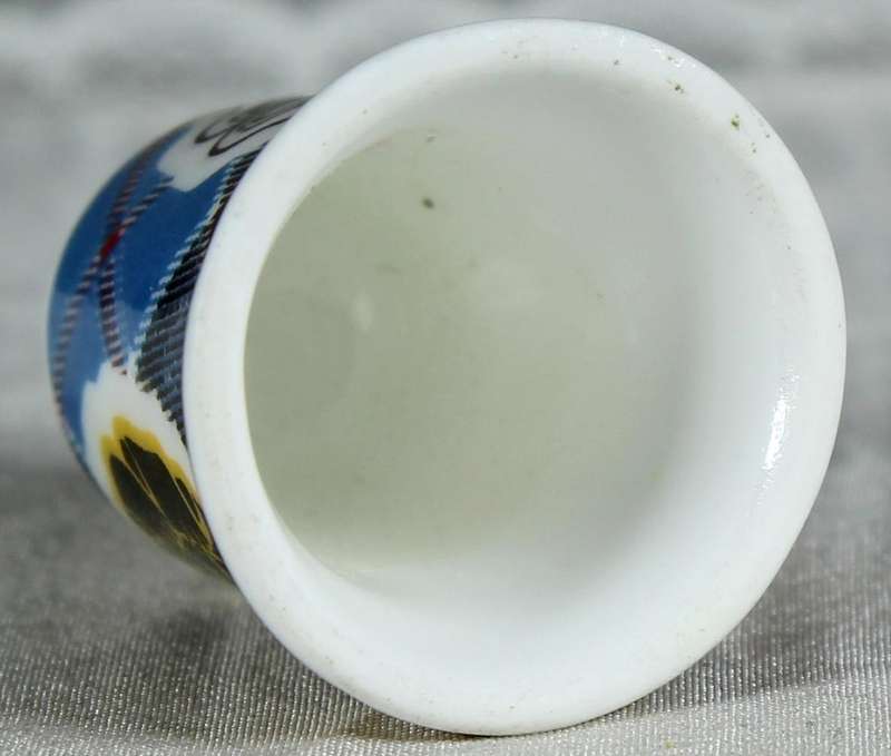 Bone China thimble - fantasy starbursts