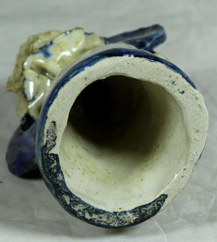 Singing pottery angel